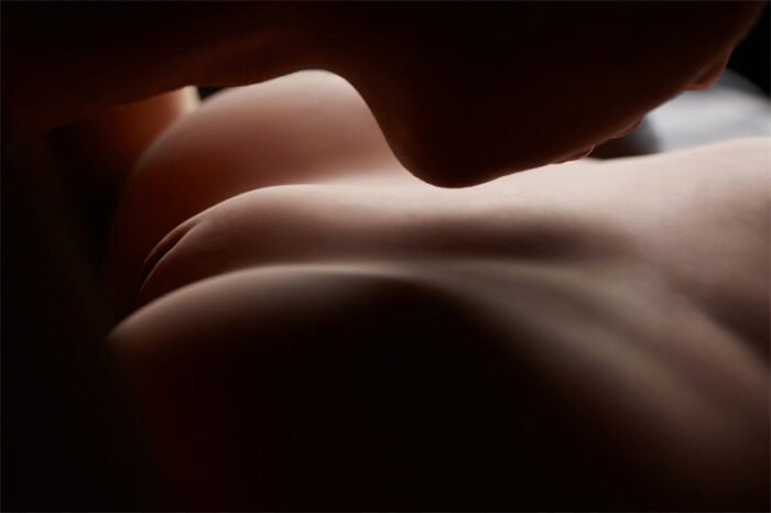 Roundthightorso black 43