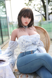 157cm 5ft2″ h cup sex doll queena. E 4